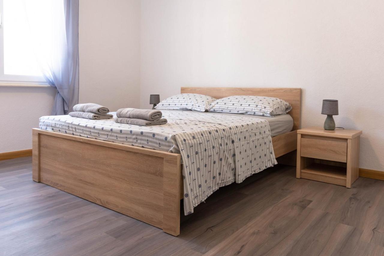 Apartmani Sandra Kaštela Εξωτερικό φωτογραφία