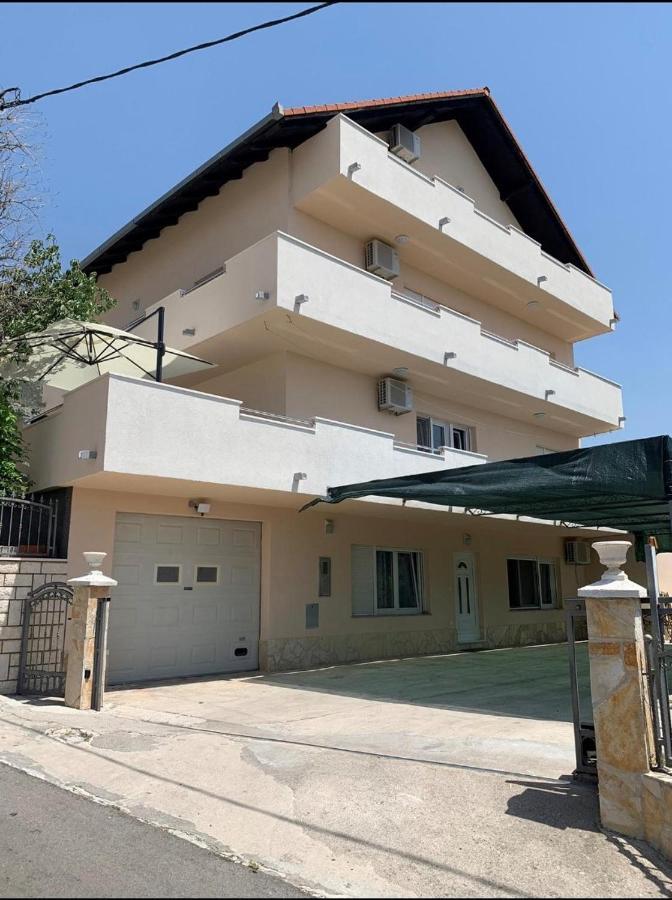 Apartmani Sandra Kaštela Εξωτερικό φωτογραφία