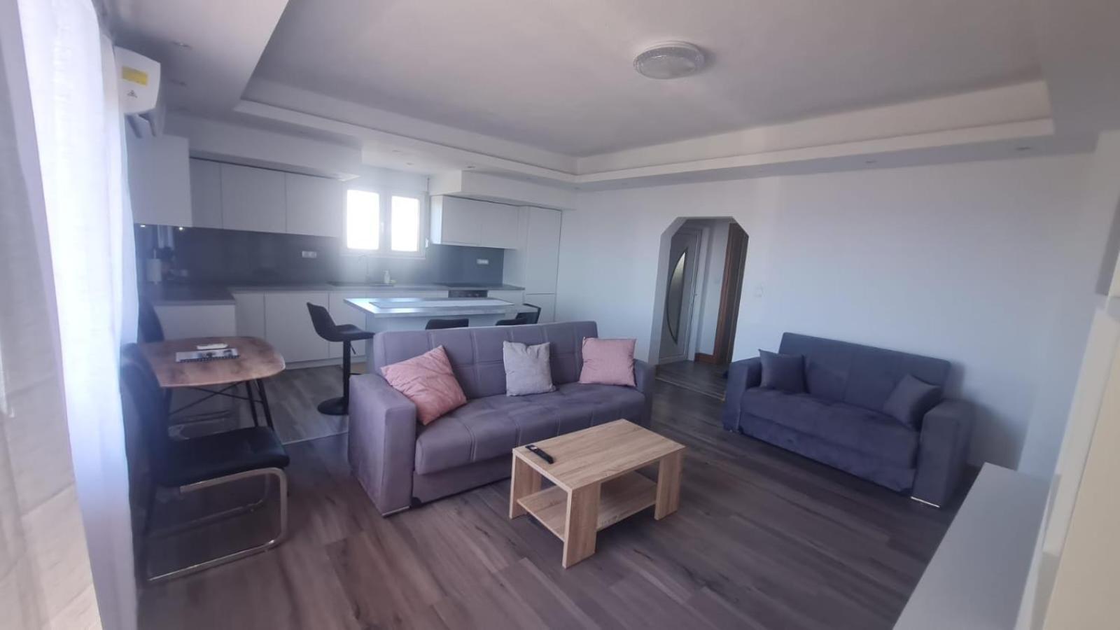 Apartmani Sandra Kaštela Εξωτερικό φωτογραφία